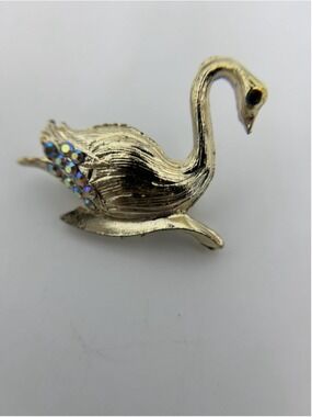 Brooch‎ Gold Tone Swan Bird Rhinestone Multicolor Crystal Pin Jewelry Brooch